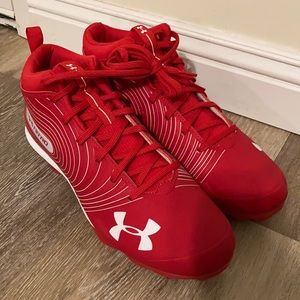 Size 13 nitro red under Armour cleats